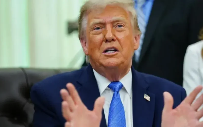 Trump Está Preso Aos Estreitos