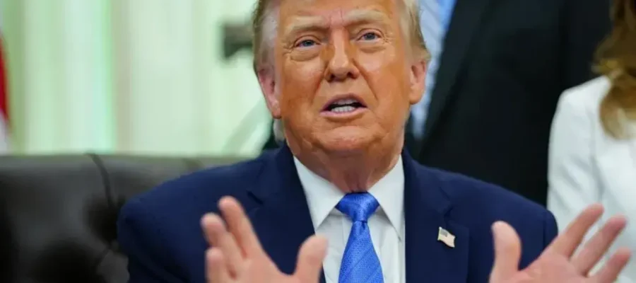 Trump Está Preso Aos Estreitos