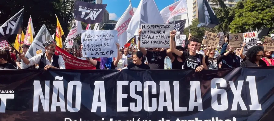 FIM DA 6×1, 1º DE MAIO E O CONGRESSO INIMIGO DO POVO