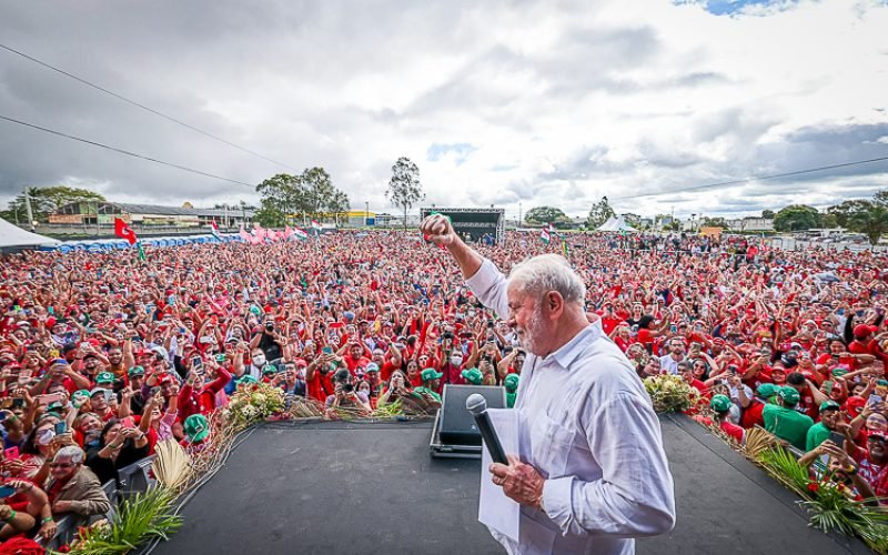 Lula na campanha eleitoral de 2022 em sua cidade natal, Garanhus/PE. Foto Ricardo Stuckert.